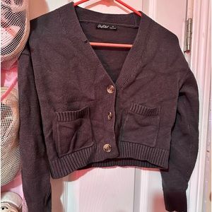 Womens cropped long sleeve cardigan